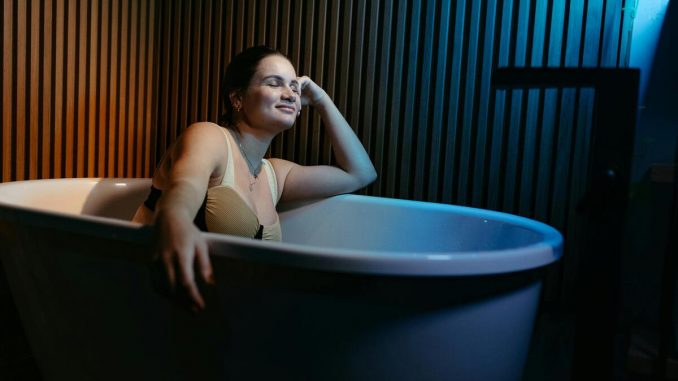 ice cold bath benefits