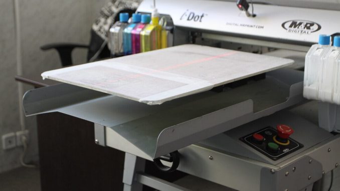 screen printing vs digital printing