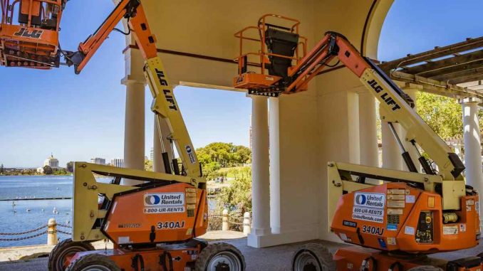 types of lifting equipment